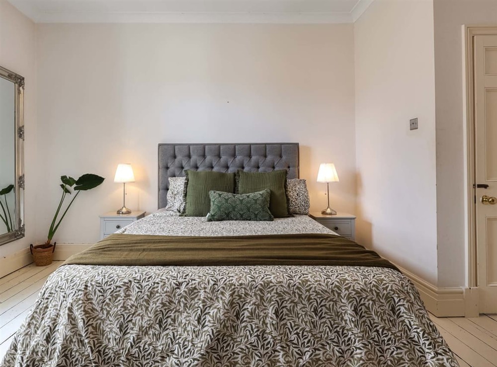 Double bedroom at Prep House in Cheltenham, Gloucestershire