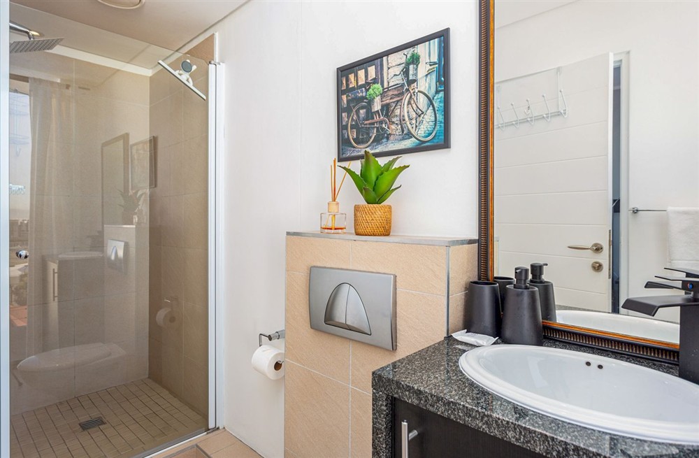 Prestwich Apartment (photo 17) at Prestwich Apartment in Cape Town, South Africa