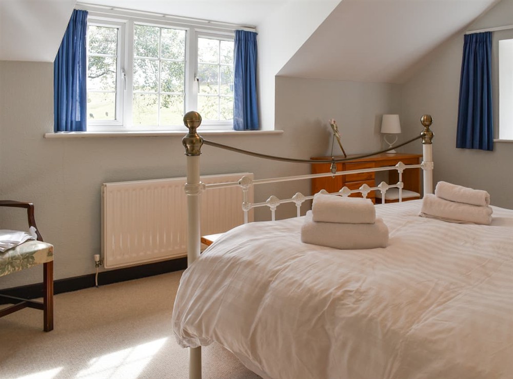 Double bedroom (photo 4) at Prideaux Cottage in Par, Cornwall
