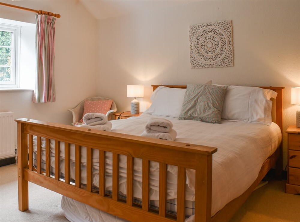 Double bedroom (photo 5) at Prideaux Cottage in Par, Cornwall