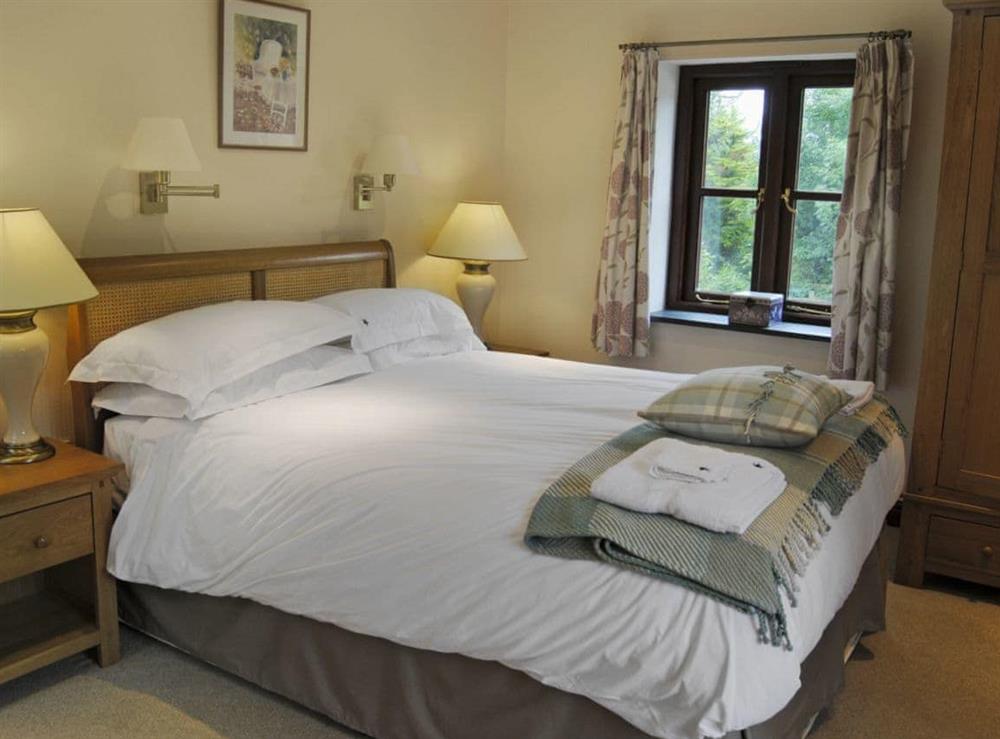 Double bedroom at Prideaux Cottage, 