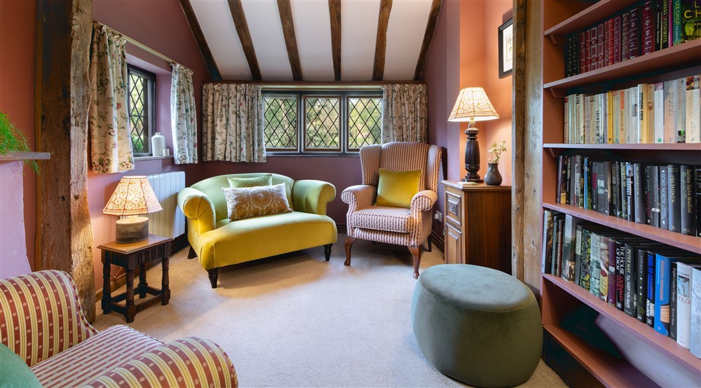 The snug at Priest's House in Cranbrook, Kent