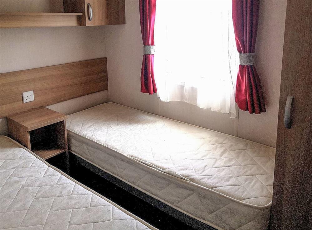 Twin bedroom at Primrose 47 in Porthmadog, Gwynedd