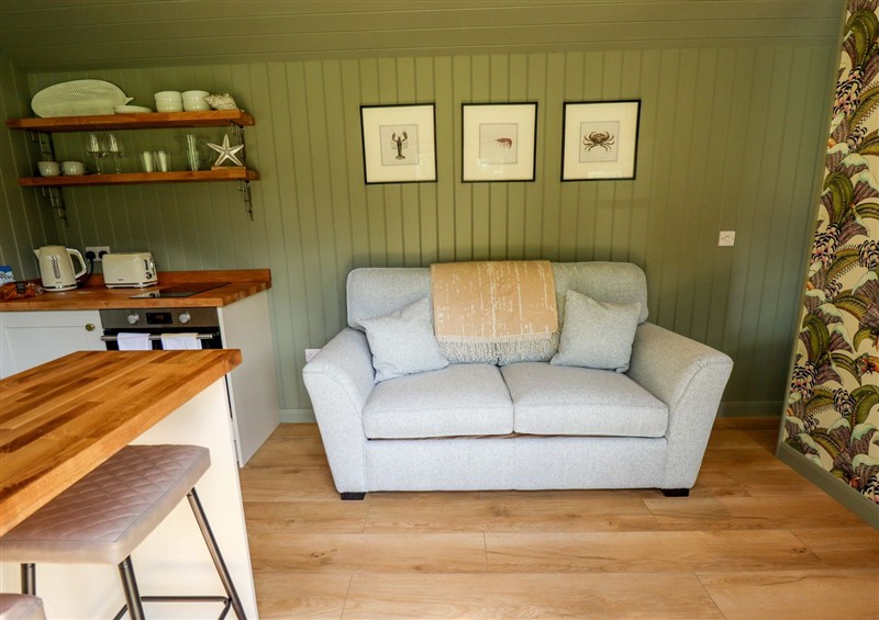 Enjoy the living room at Primrose, Ashby-cum-Fenby near Waltham