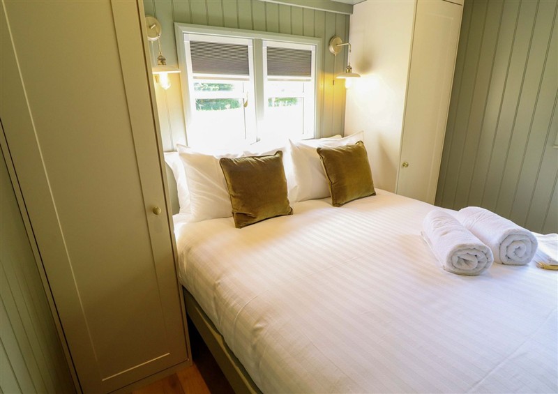 One of the bedrooms at Primrose, Ashby-cum-Fenby near Waltham