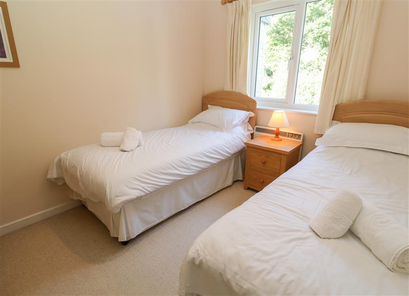 A bedroom in Primrose Cottage (photo 2) at Primrose Cottage, Goldenbank near Falmouth