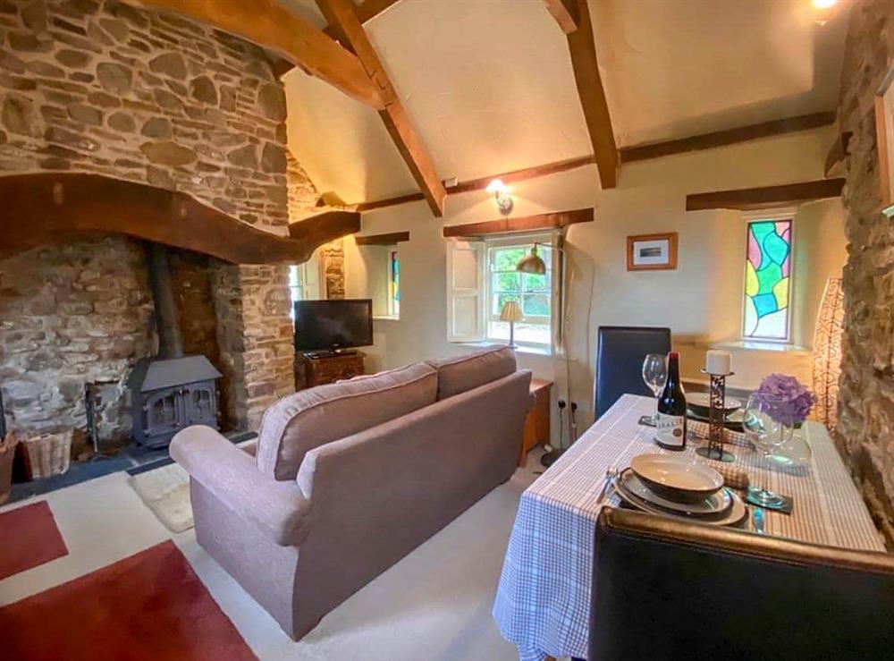 Living room/dining room at Primrose Cottage in Narberth, Dyfed
