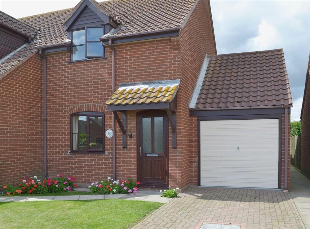 Photos of Primrose Cottage, Sea Palling, Norfolk