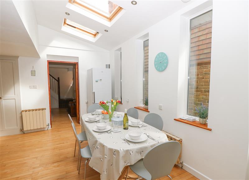 Dining room at Primrose Cottage, St Helens