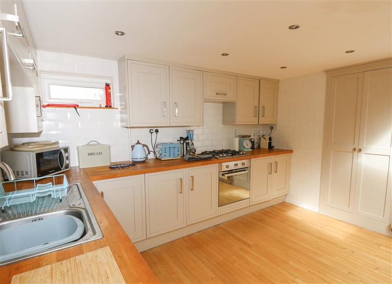 The kitchen at Primrose Cottage, St Helens