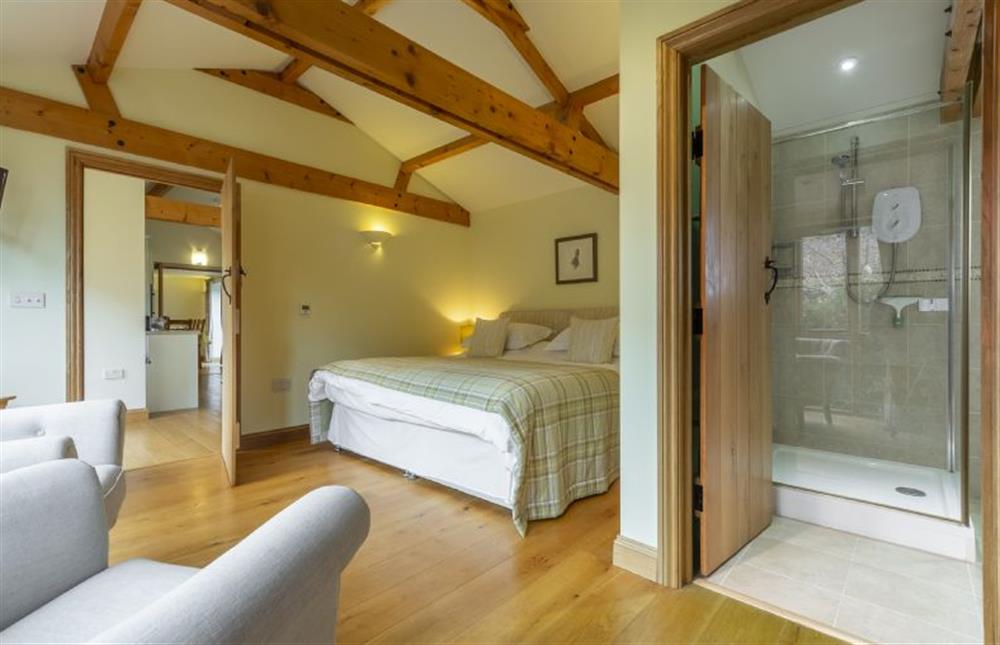 Ground floor: Master bedroom en-suite at Princes Barn, Neatishead near Great Yarmouth