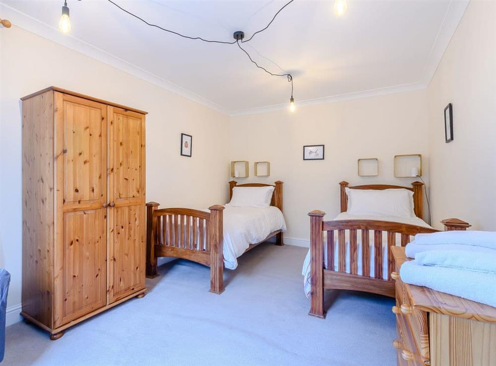 Twin bedroom at Ptarmagin in Biggar, Glasgow and the Clyde Valley, Lanarkshire