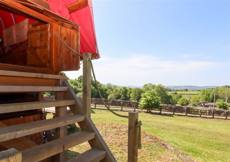 This is the setting of Pucklechurch (photo 3) at Pucklechurch, Kingsteignton