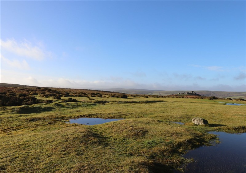 The setting of Puddaven Barn