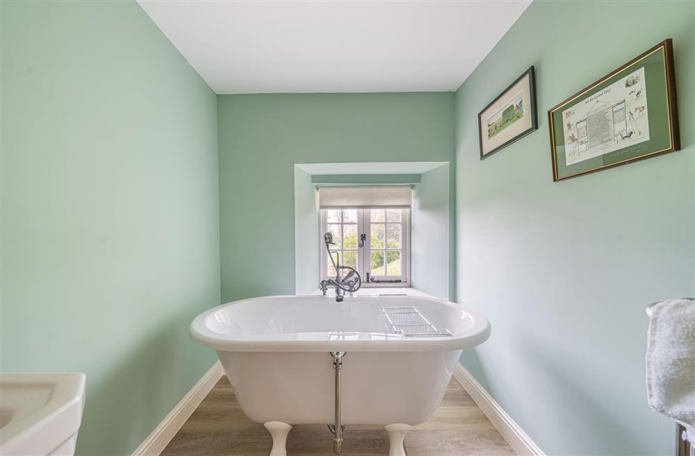 The stunning roll-top bath at Puddle Cottage, Dorchester