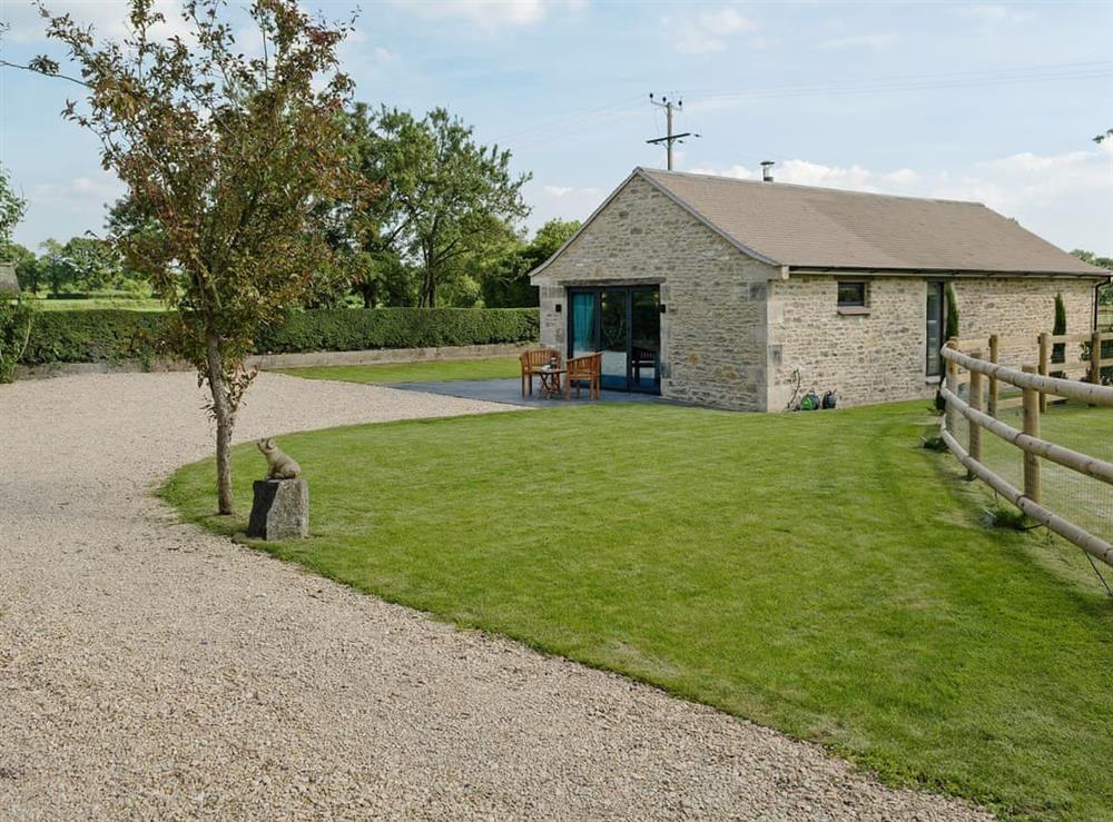 Attractive holiday cottage (photo 2) at Puddledock Piggery in Berkley, near Frome, Somerset
