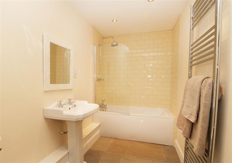The bathroom at Puddleduck Cottage, Thornton-Le-Dale