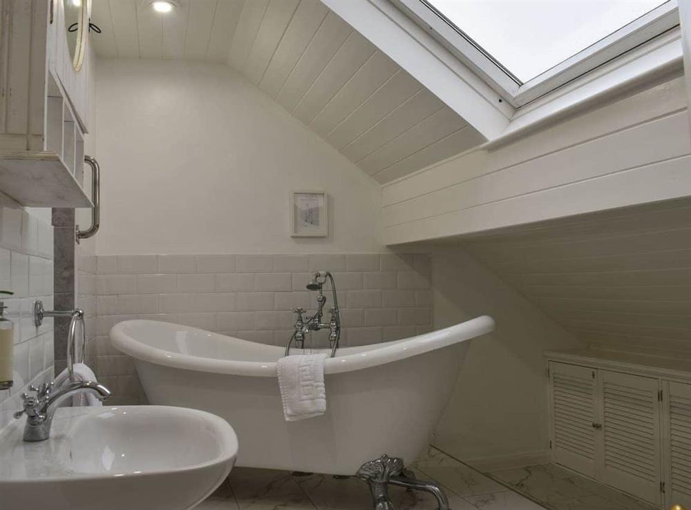 Bathroom at Puddleduck House in Coniston, Cumbria