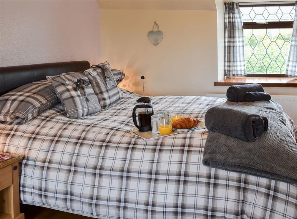 Double bedroom at Puffin Cottage in Buckton, near Bridlington, North Humberside