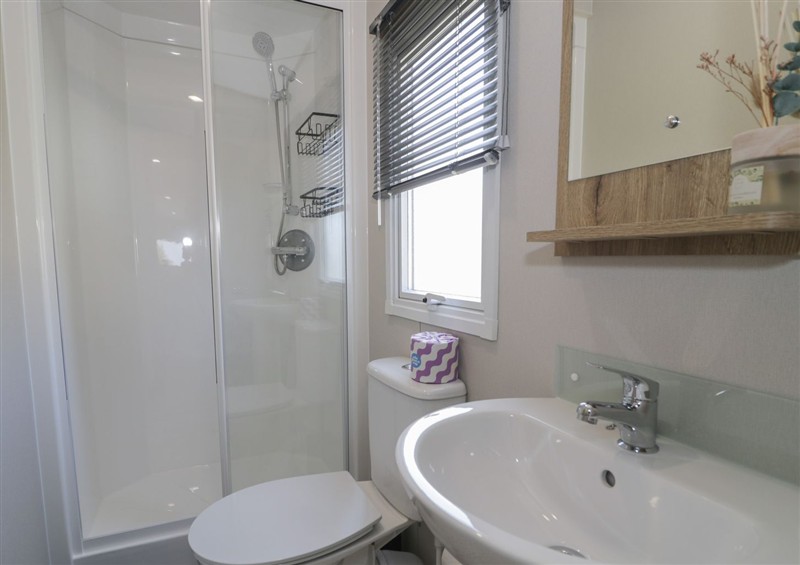 This is the bathroom at Puffin Way Holiday Caravan, Llwyngwril