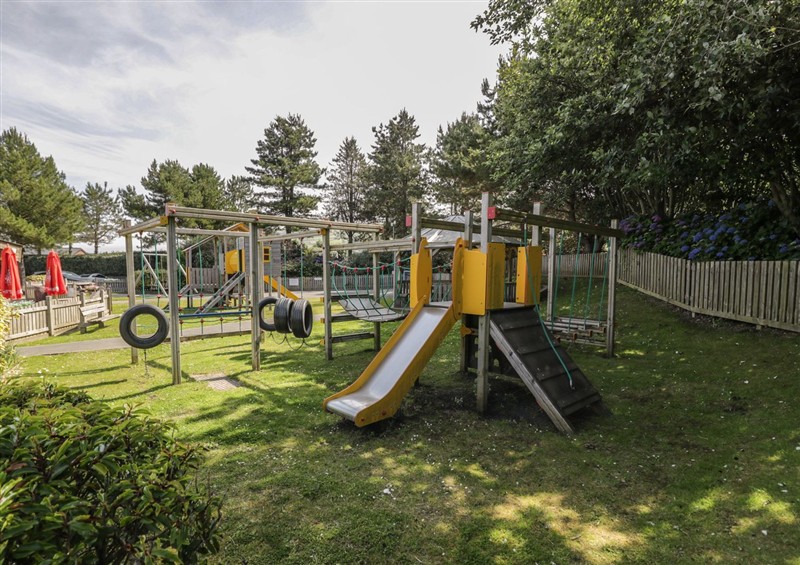 This is the garden at Puffin Way Holiday Caravan, Llwyngwril