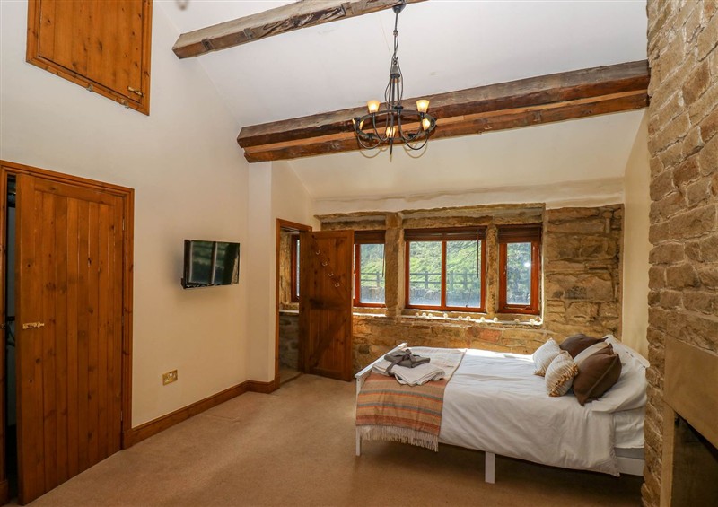 A bedroom in Pule Hill Farm at Pule Hill Farm, Marsden