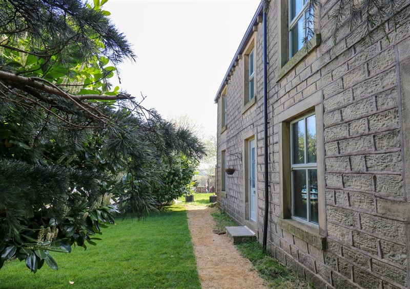 Enjoy the garden at Pule Hill Farm, Marsden