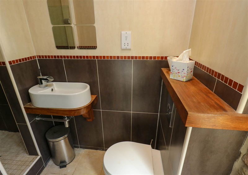 The bathroom (photo 3) at Pule Hill Farm, Marsden