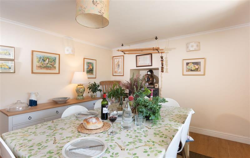 Dining room at Pump Cottage and Annexe, Cornwall