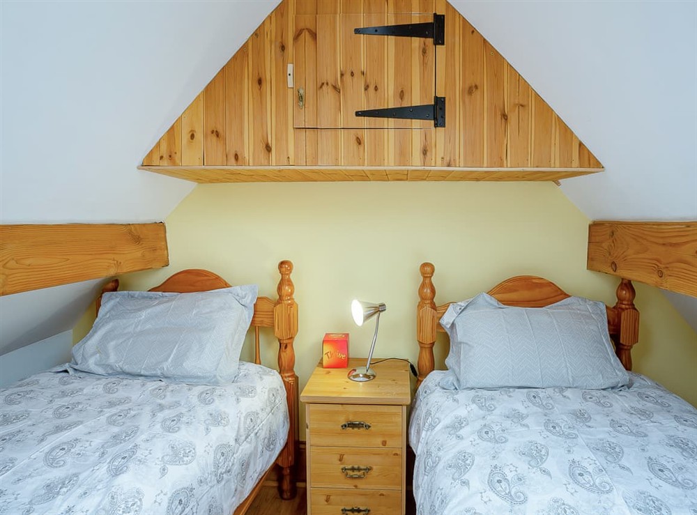 Twin bedroom at Pyllau Glesision in Abergele, Clwyd