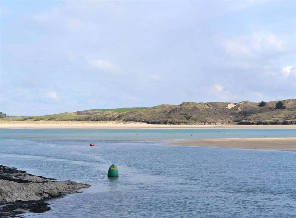 The Camel estuary at Quarrymans Cottage in Edmonton, near Wadebridge, Cornwall