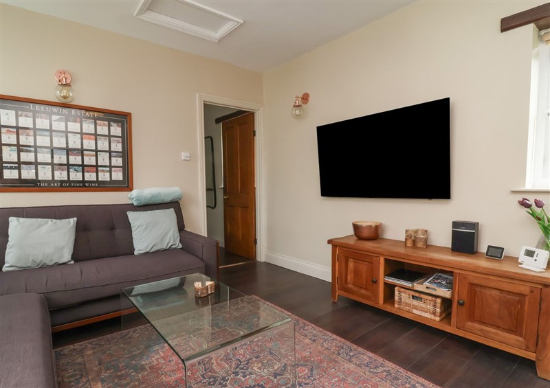 Enjoy the living room (photo 2) at Quay Close Cottage, Instow