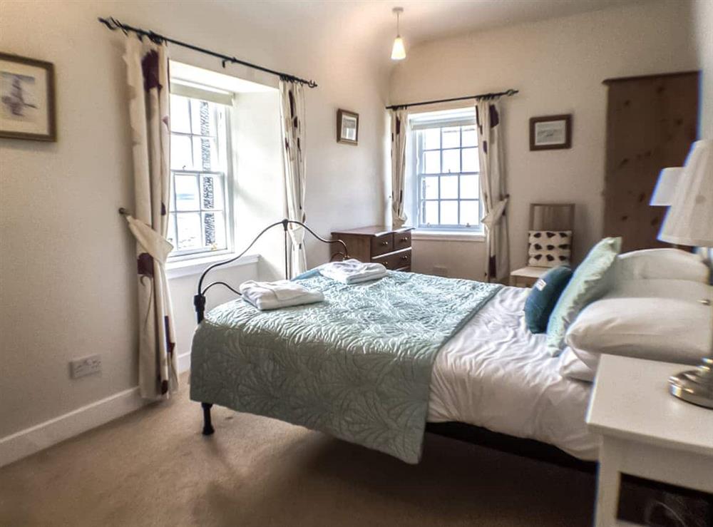 Double bedroom at Quay Cottage in Cramond, Edinburgh, Midlothian
