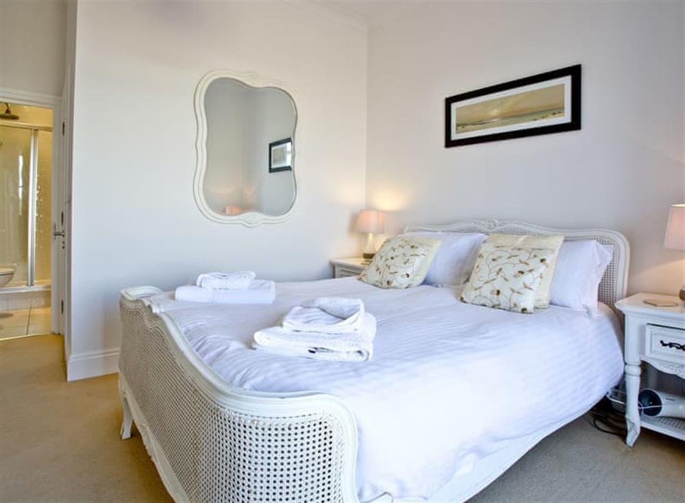 Double bedroom (photo 2) at Quay House in Porth Beach, Newquay