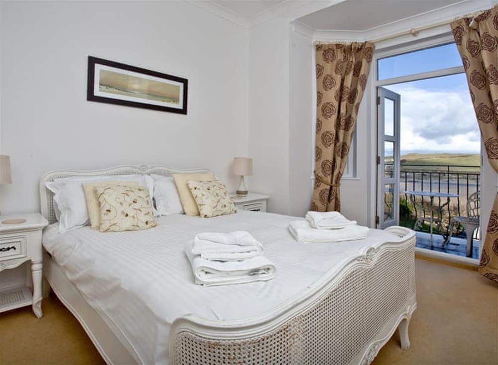 Double bedroom at Quay House in Porth Beach, Newquay