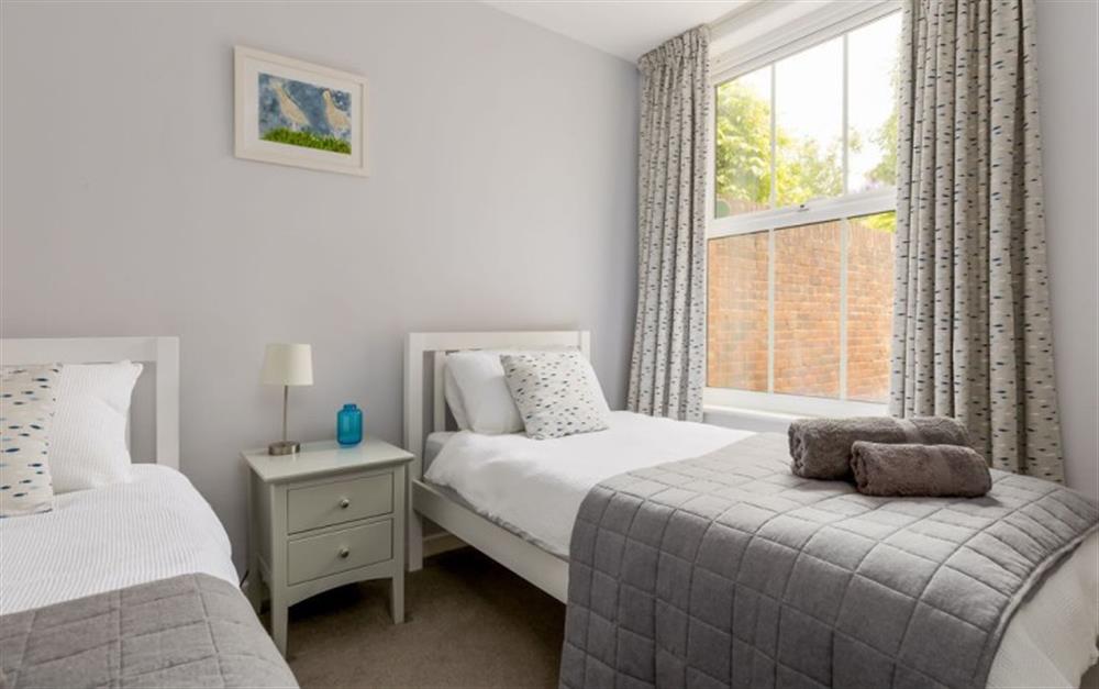 A bedroom in Quayside Cottage at Quayside Cottage in Lymington