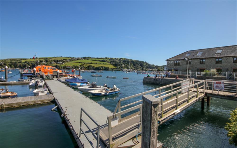 Another look at the exterior of Quayside at Quayside Cottage in Salcombe