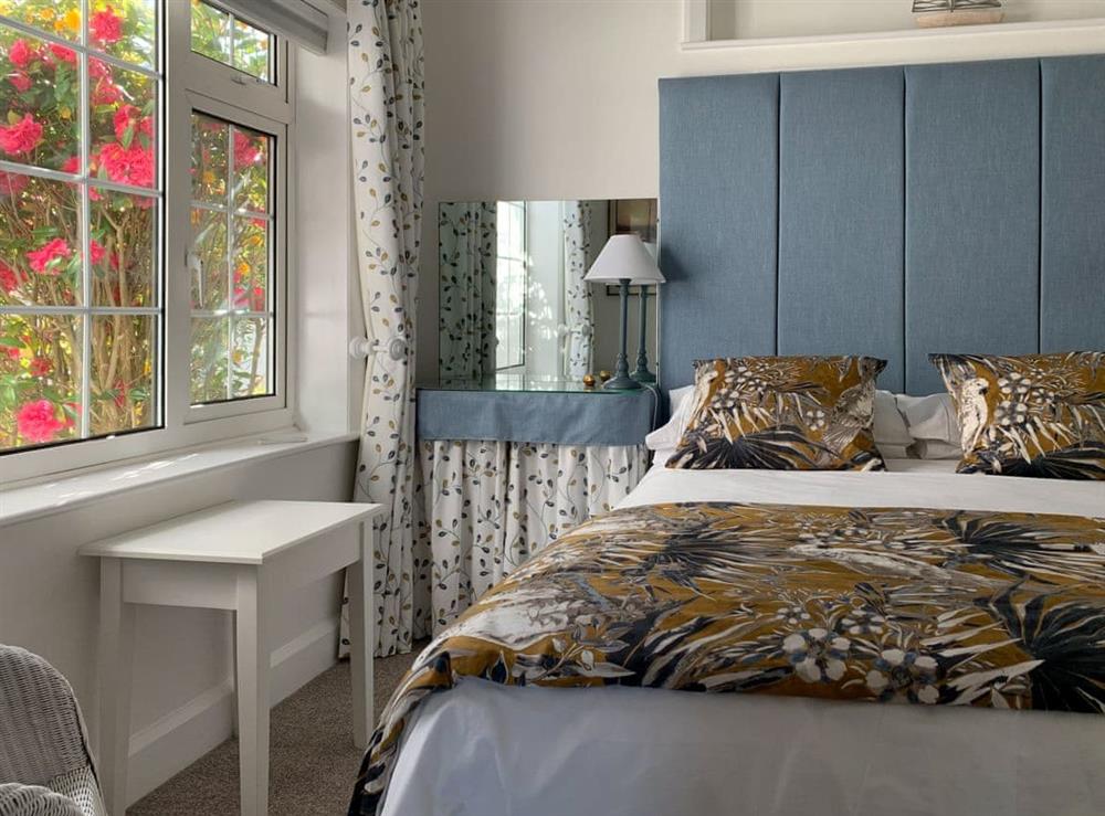 Double bedroom at Quayside Cottage in Woodbridge, Suffolk