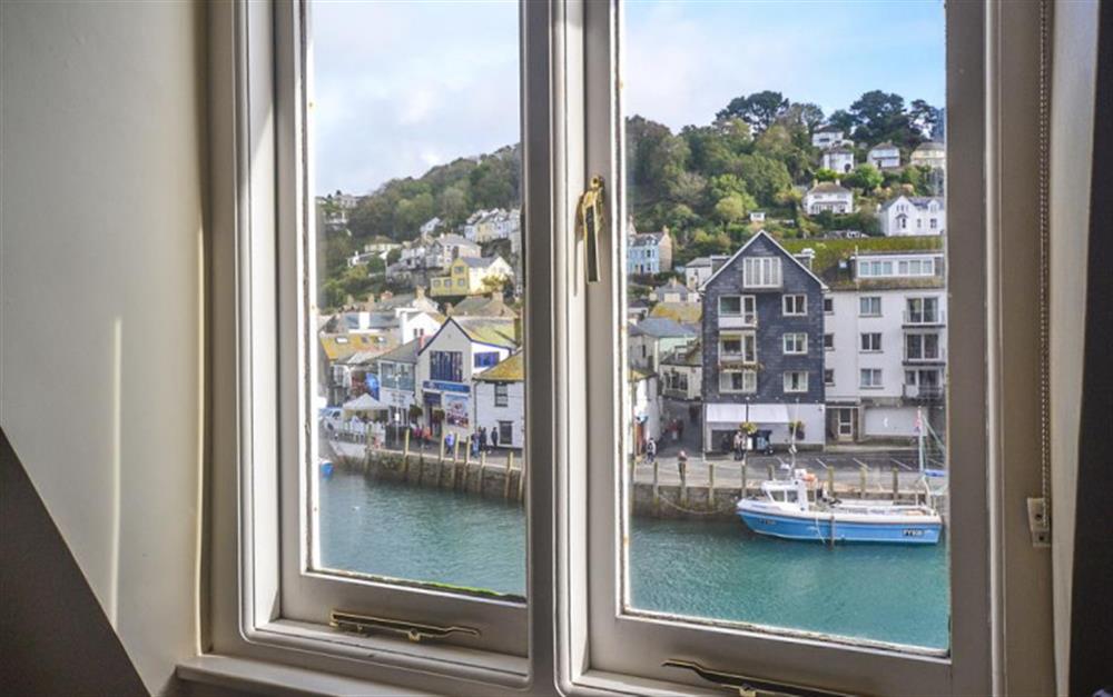 Views from the harbour side windows at Quayside Flat in Looe