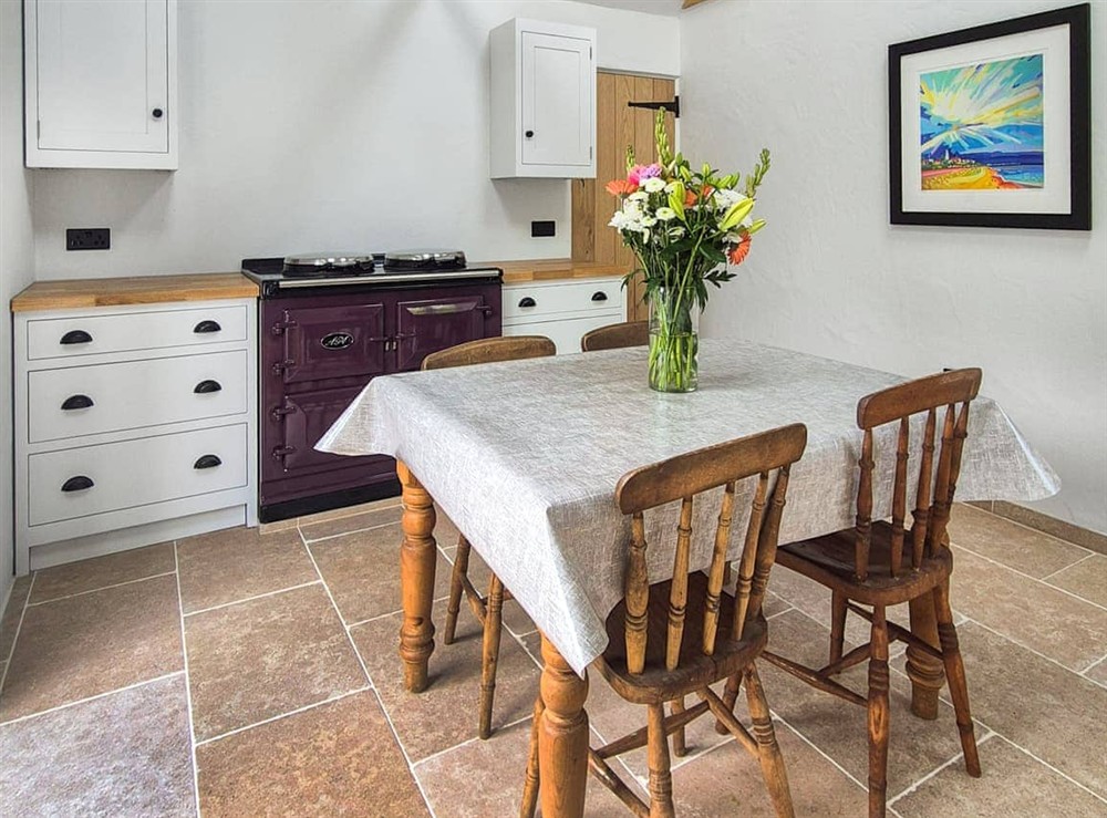 Kitchen/diner (photo 2) at Queens Barn in Wortham, near Diss, Suffolk