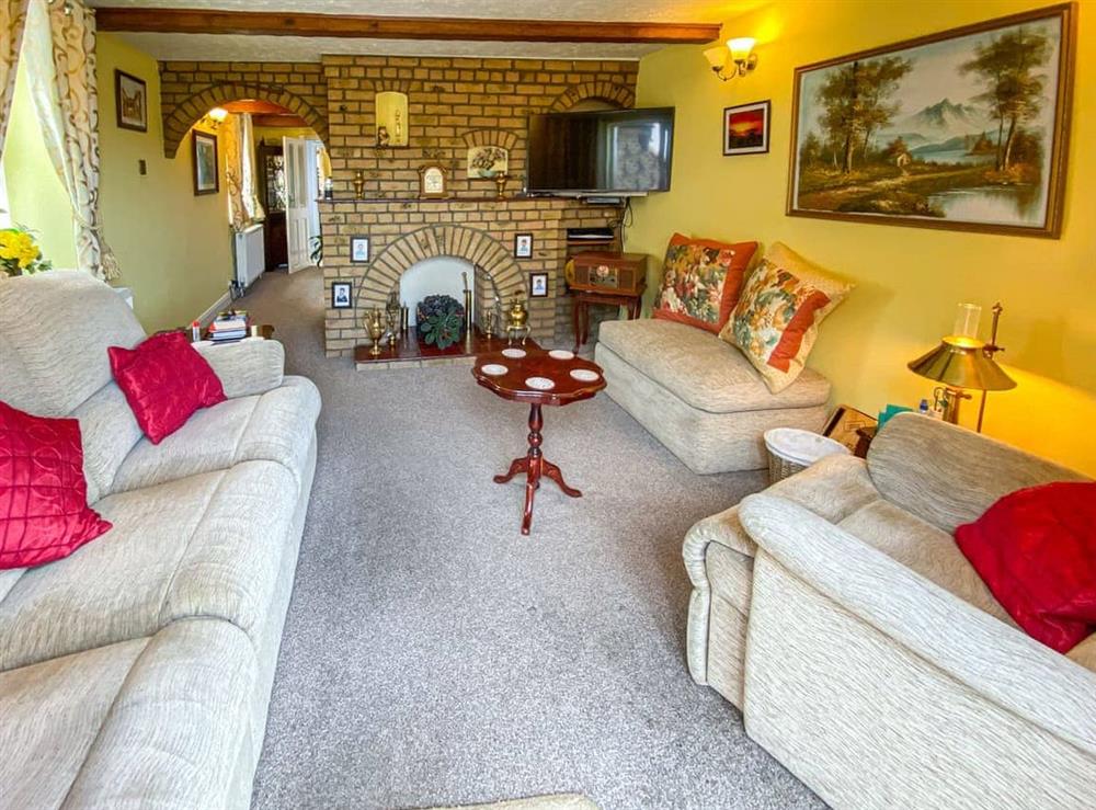 Living room at Queensland Cottage in Saint Margaret’s at Cliffe, Kent