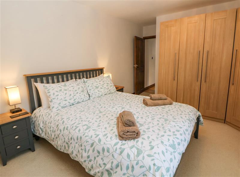 This is a bedroom (photo 2) at Querc, Stoney Middleton near Calver