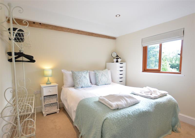 A bedroom in Quill Farm Barn, Campsea Ashe (photo 2) at Quill Farm Barn, Campsea Ashe, Campsea Ashe