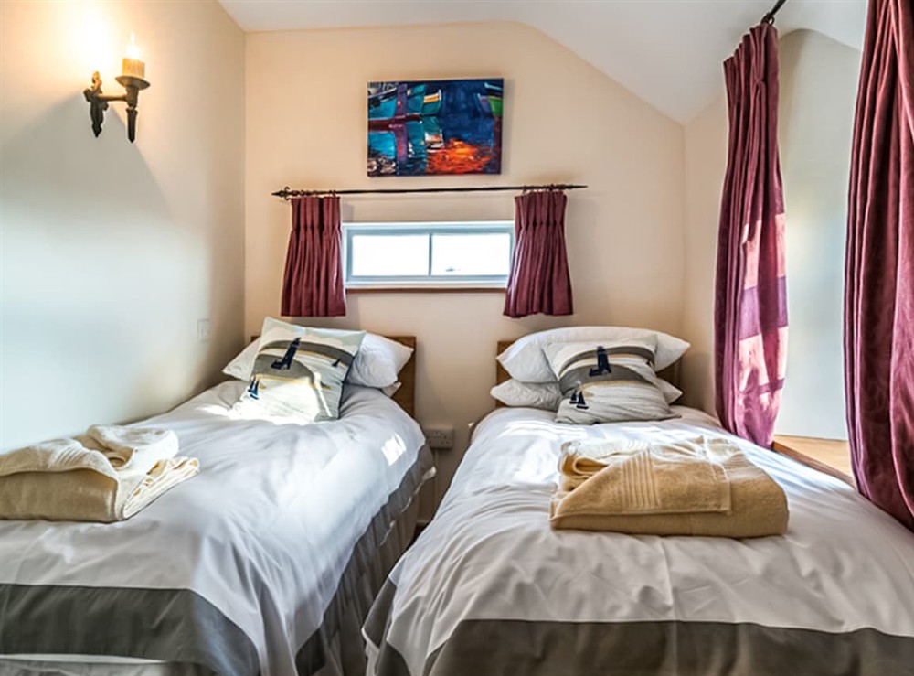 Twin bedroom at Raddons in Bude, Cornwall
