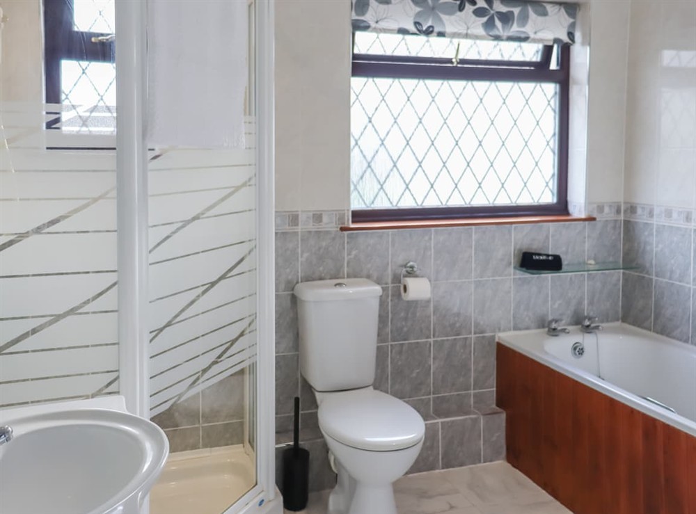 Bathroom at Radford Retreat in Chepstow, Gwent