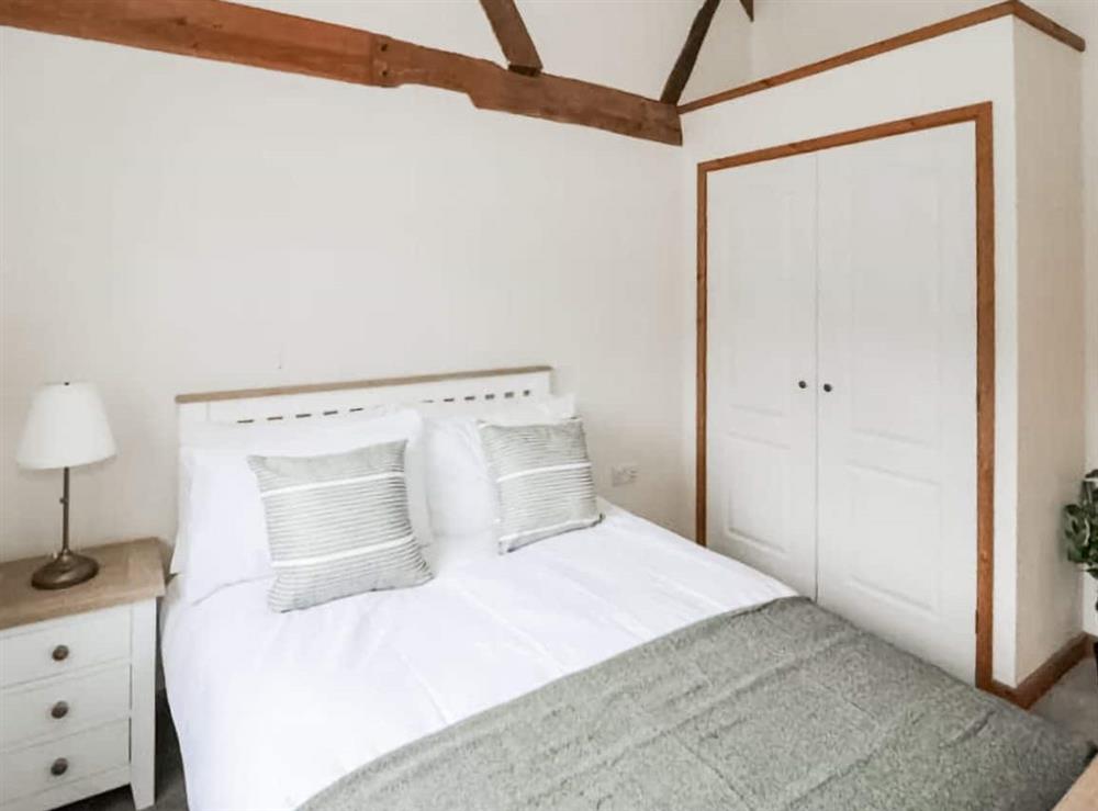 Double bedroom (photo 2) at Ragleth in Church Stretton, Shropshire