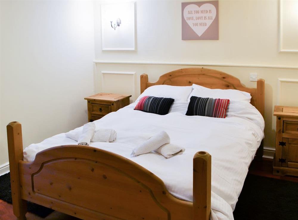 Welcoming double bedroom at Stable Cottage, 