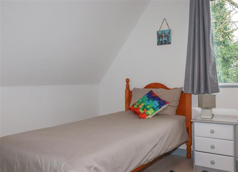 A bedroom in Rainbow Lodge (photo 2) at Rainbow Lodge, St Tudy