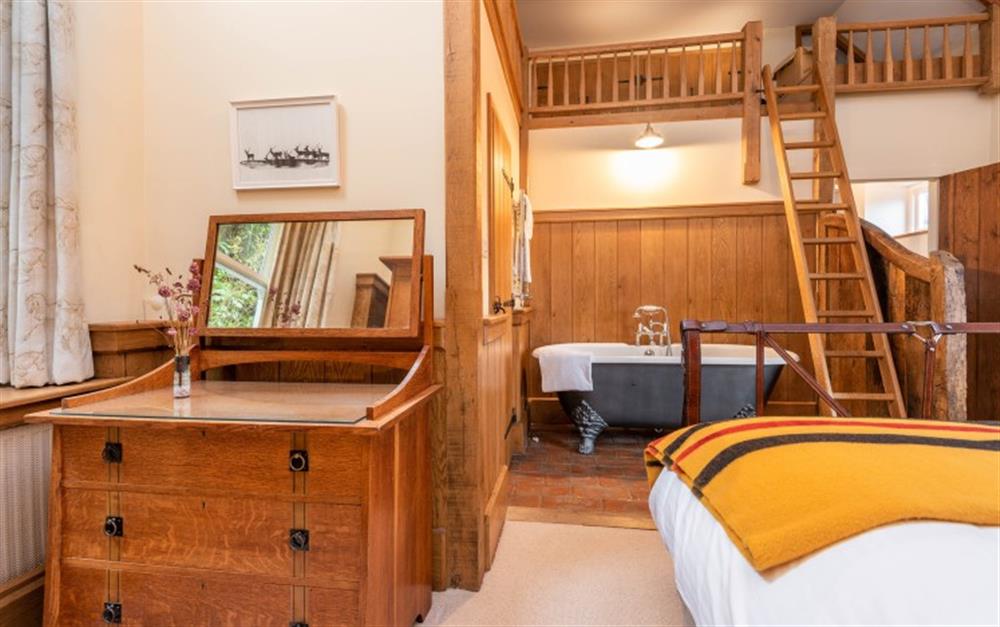 Stable Bedroom has it all at Raleigh Lodge in Wheddon Cross