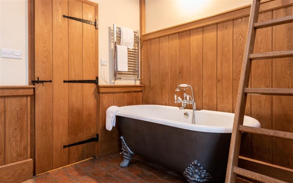 Stable Bedroom with its own bath at Raleigh Lodge in Wheddon Cross